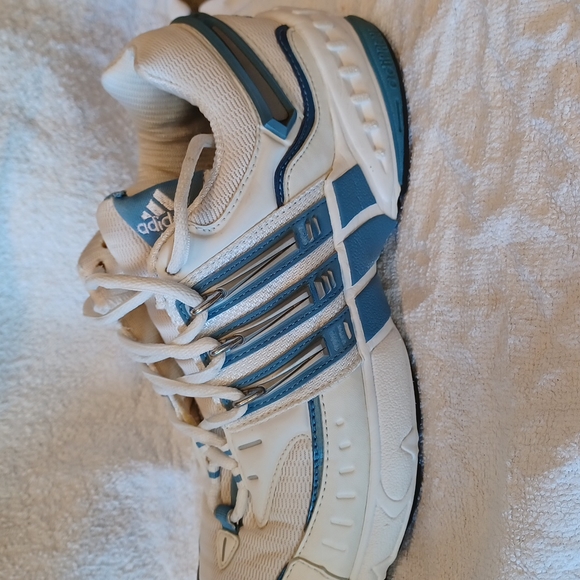 Adidas Classic Cross Training/Running Shoe NEW- Sz. 8.5 - Picture 11 of 14